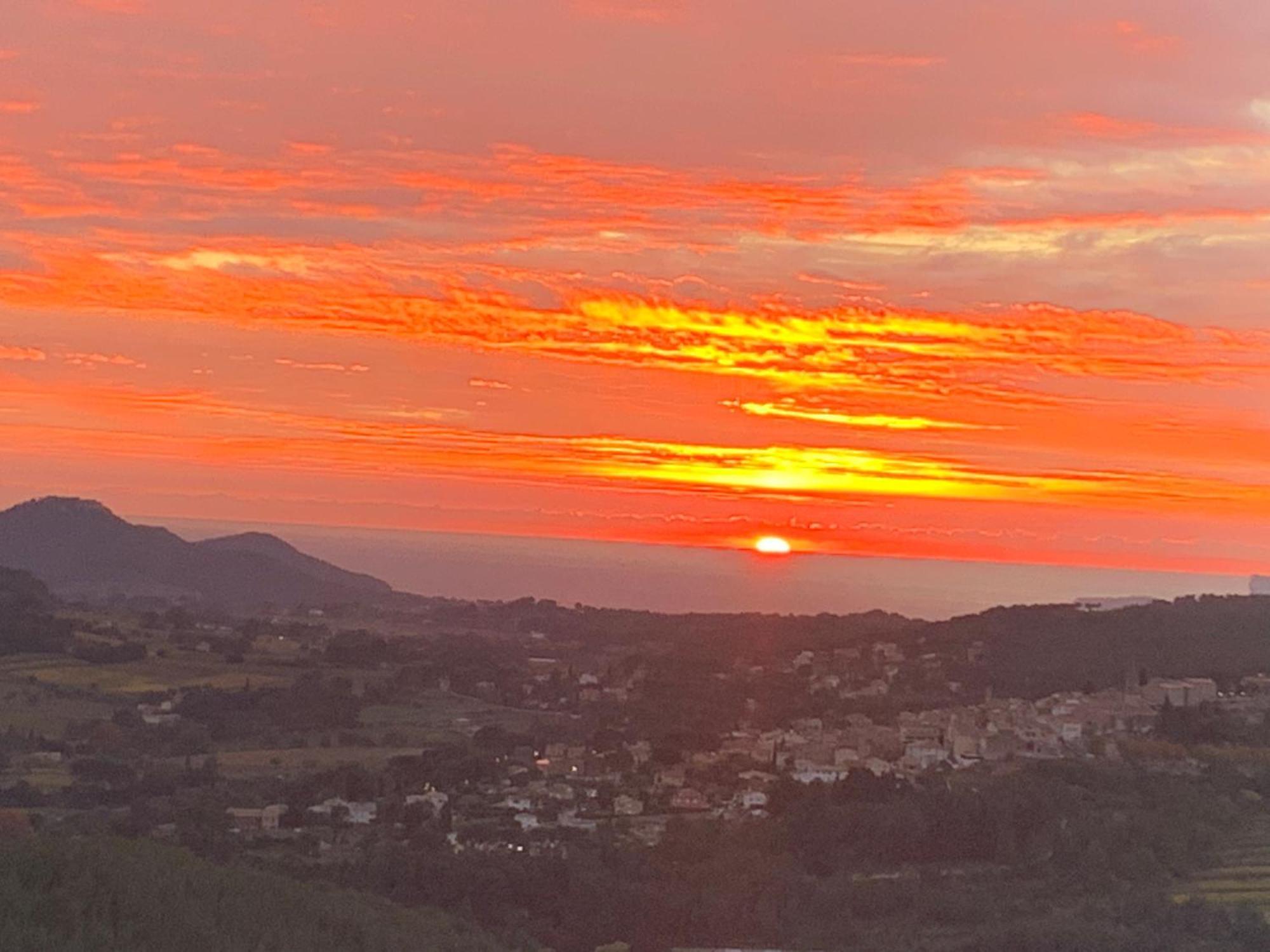 L'Oustaou Bello Visto Le Castellet (Var) Exterior foto